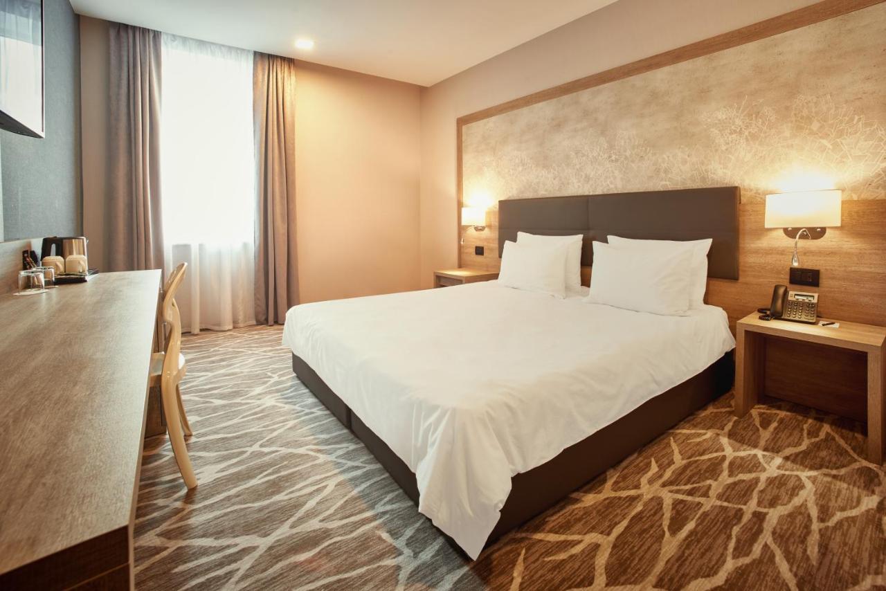Radisson Hotel City Centre أوديسا المظهر الخارجي الصورة