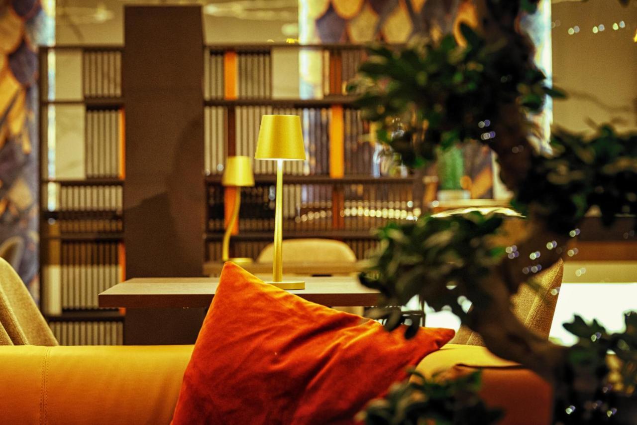 Radisson Hotel City Centre أوديسا المظهر الخارجي الصورة