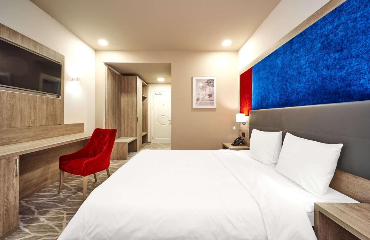 Radisson Hotel City Centre أوديسا المظهر الخارجي الصورة